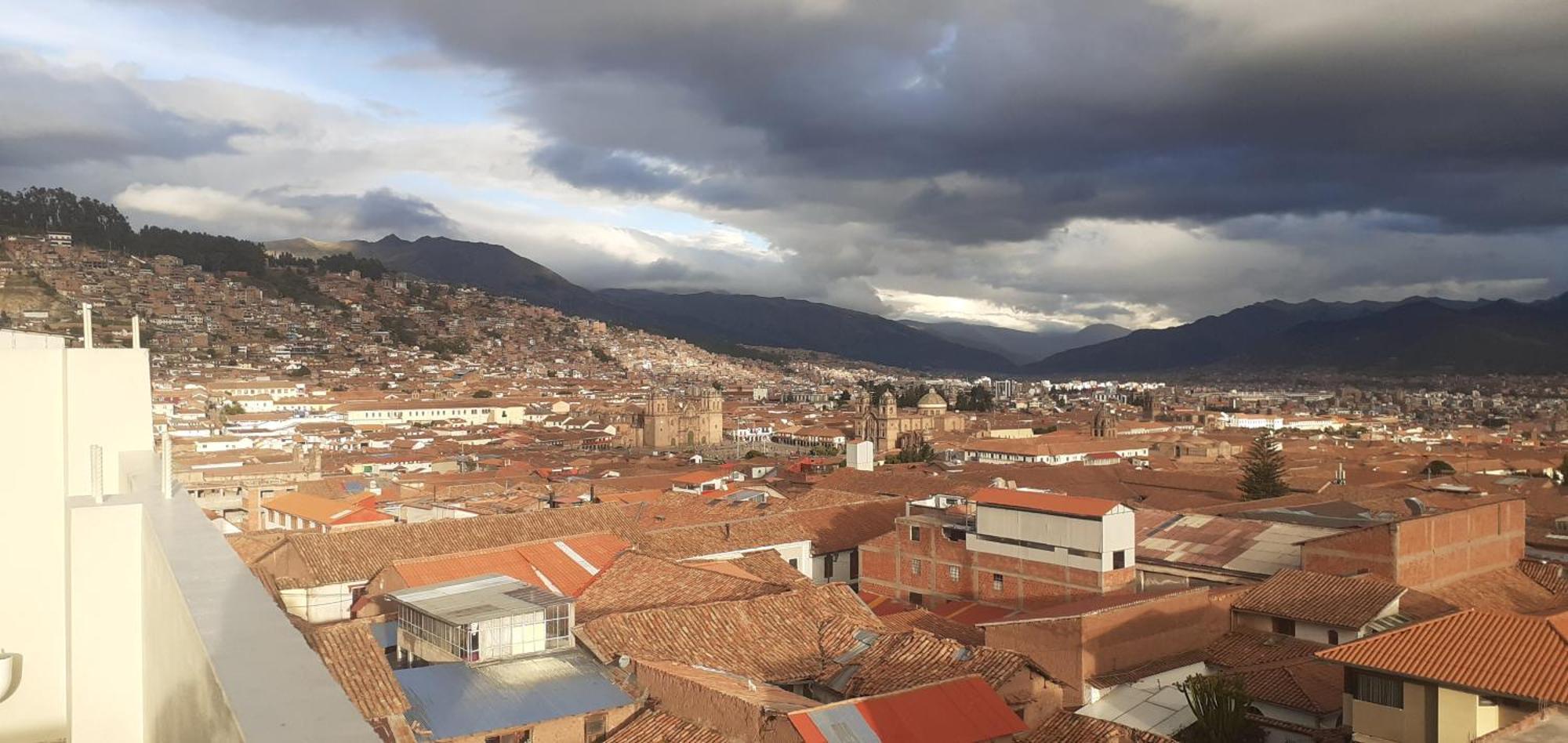 Hostal Kuntur Cusco Exterior photo